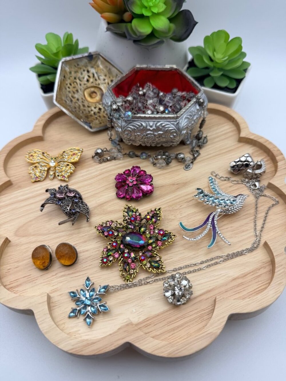 VTG Jewelry Lot Brooch Necklaces Earrings Jewelry Box Anne Klein 925 Prem Design - Picture 1 of 16